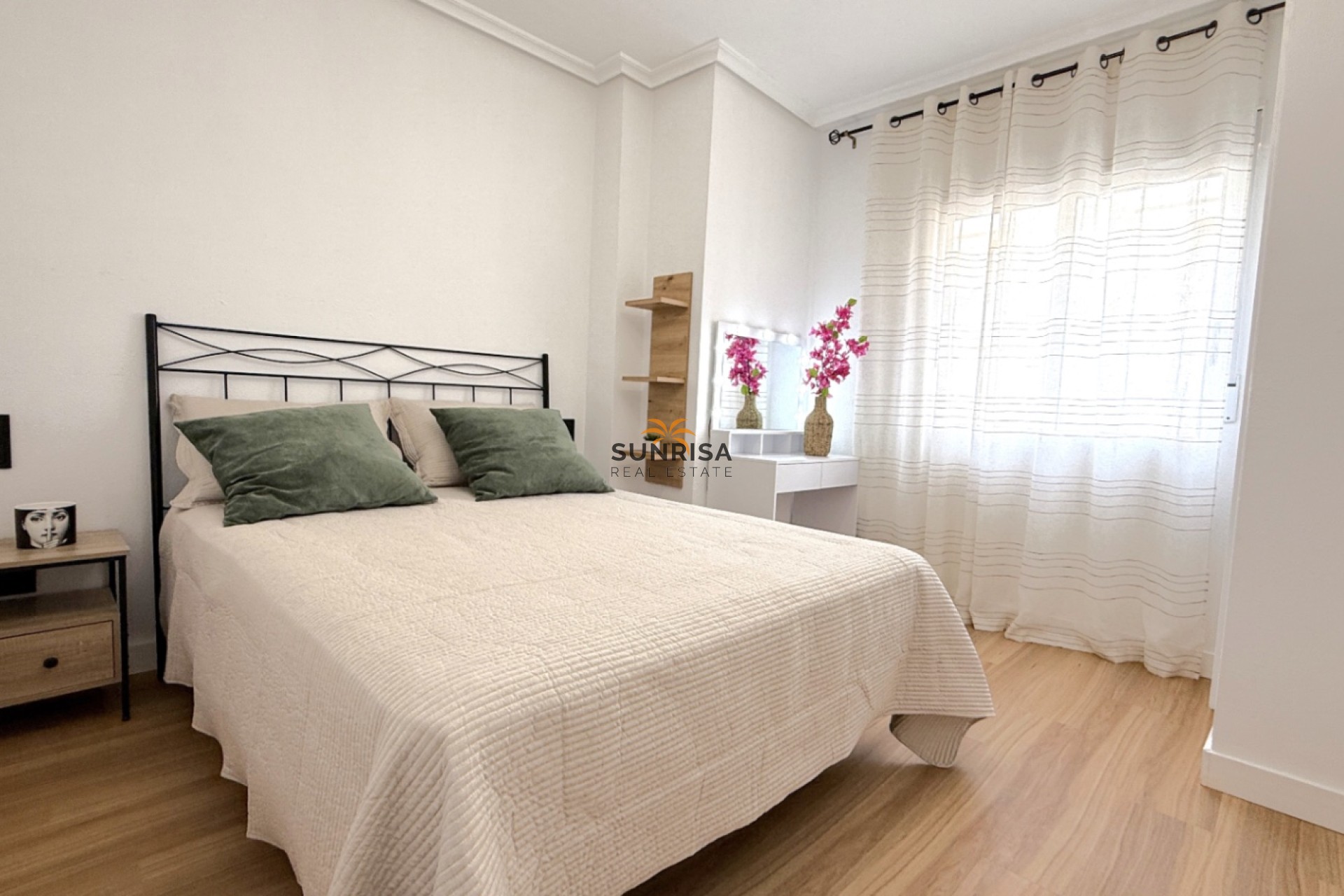 Resale - Apartment - Torrevieja