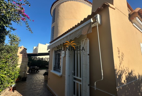 Villa · Reventa - La Mata · Alicante · España