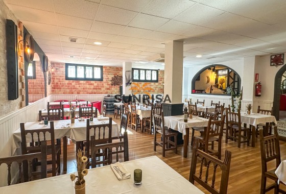 Locaux commerciaux · Revente - Torrevieja · Nueva Torrevieja - Aguas Nuevas · Alicante · Espagne