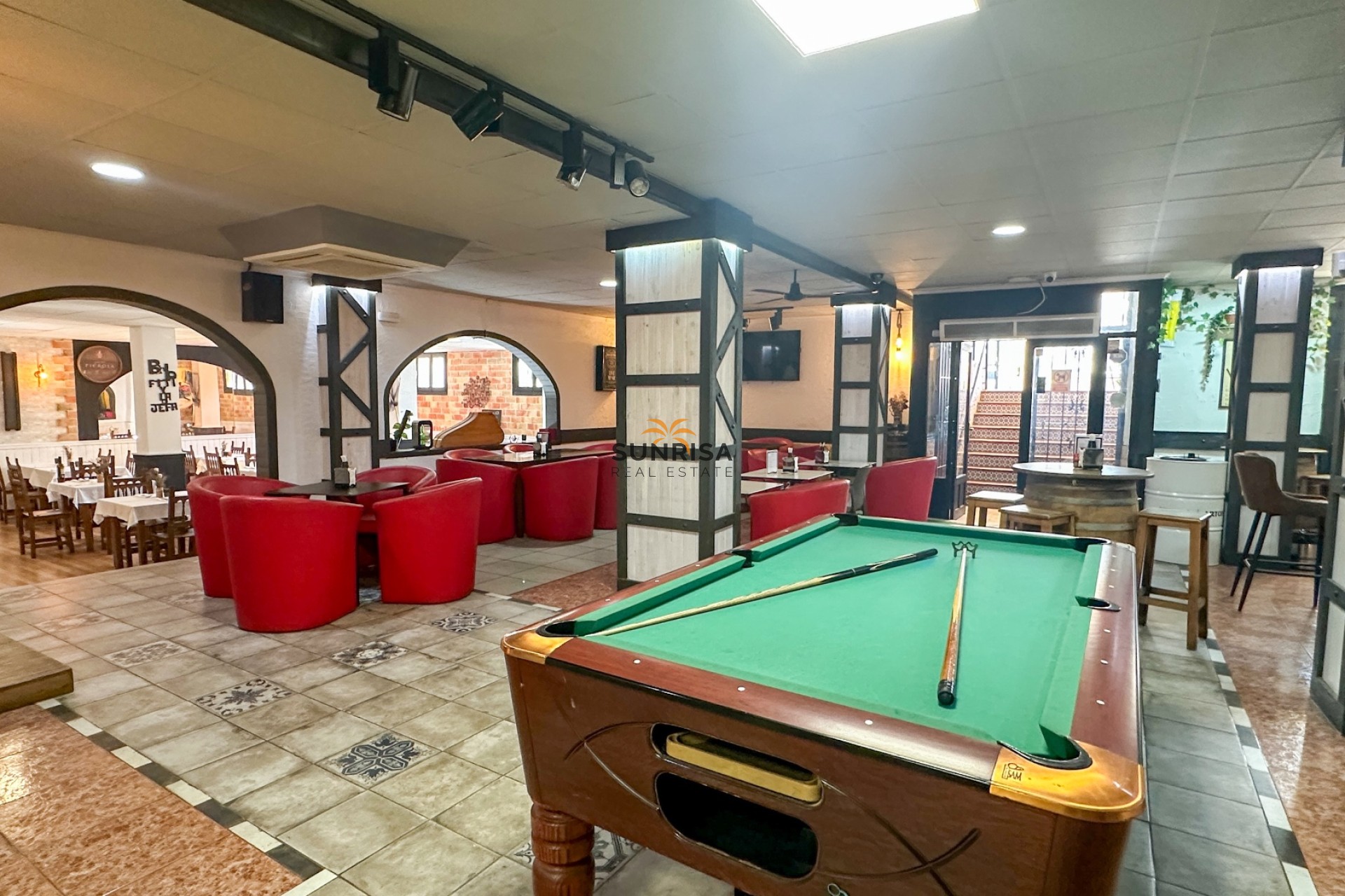 Reventa - Local comercial - Torrevieja