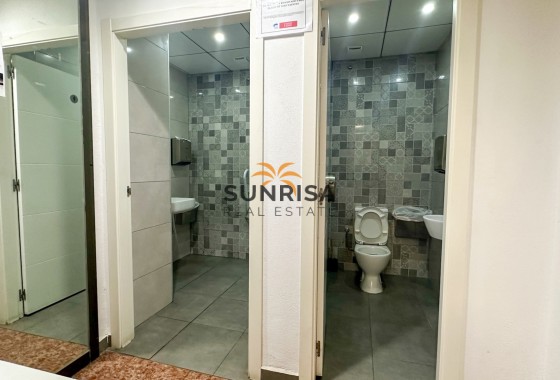 Locaux commerciaux · Revente - Torrevieja · Nueva Torrevieja - Aguas Nuevas · Alicante · Espagne