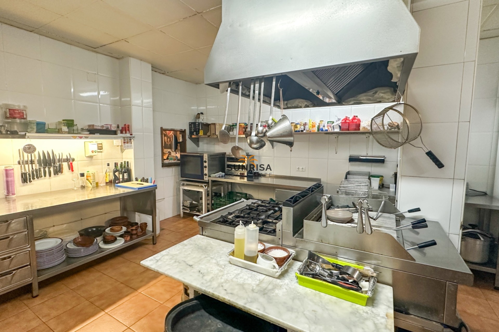 Reventa - Local comercial - Torrevieja