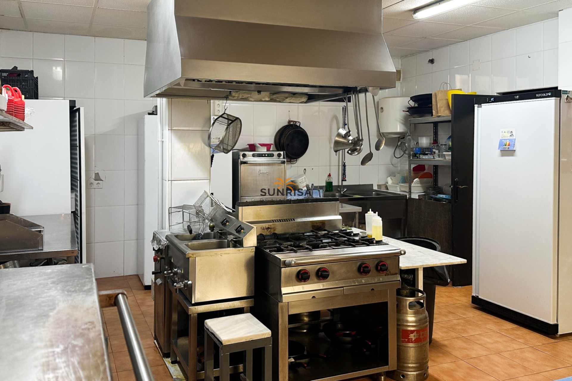 Reventa - Local comercial - Torrevieja