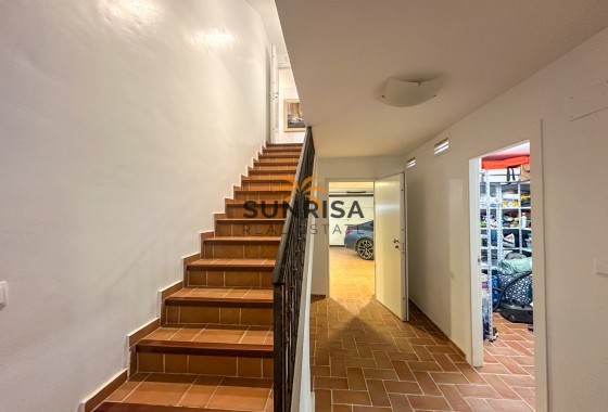 Villa · Herverkoop - Dehesa de Campoamor · Alicante · Spanje