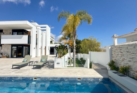 Villa · Revente - Orihuela Costa · Villamartín · Alicante · Espagne