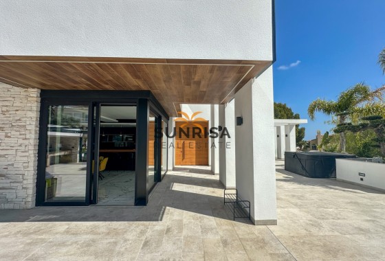 Villa · Revente - Orihuela Costa · Villamartín · Alicante · Espagne