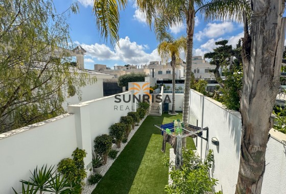 Villa · Revente - Orihuela Costa · Villamartín · Alicante · Espagne
