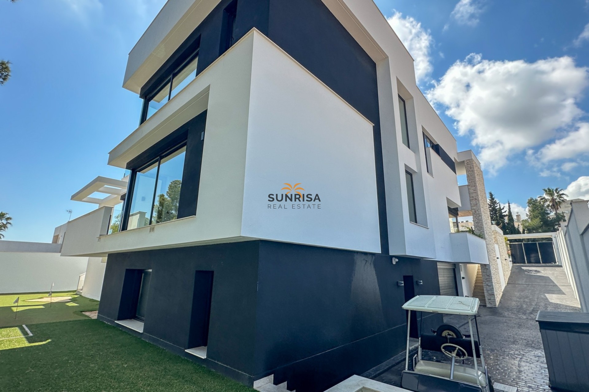 Reventa - Villa - Orihuela Costa