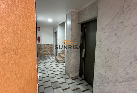 Appartement · Revente - Torrevieja · El Acequión - Los Náufragos · Alicante · Espagne