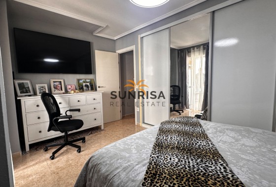 Apartment · Resale - Torrevieja · Alicante · Spain