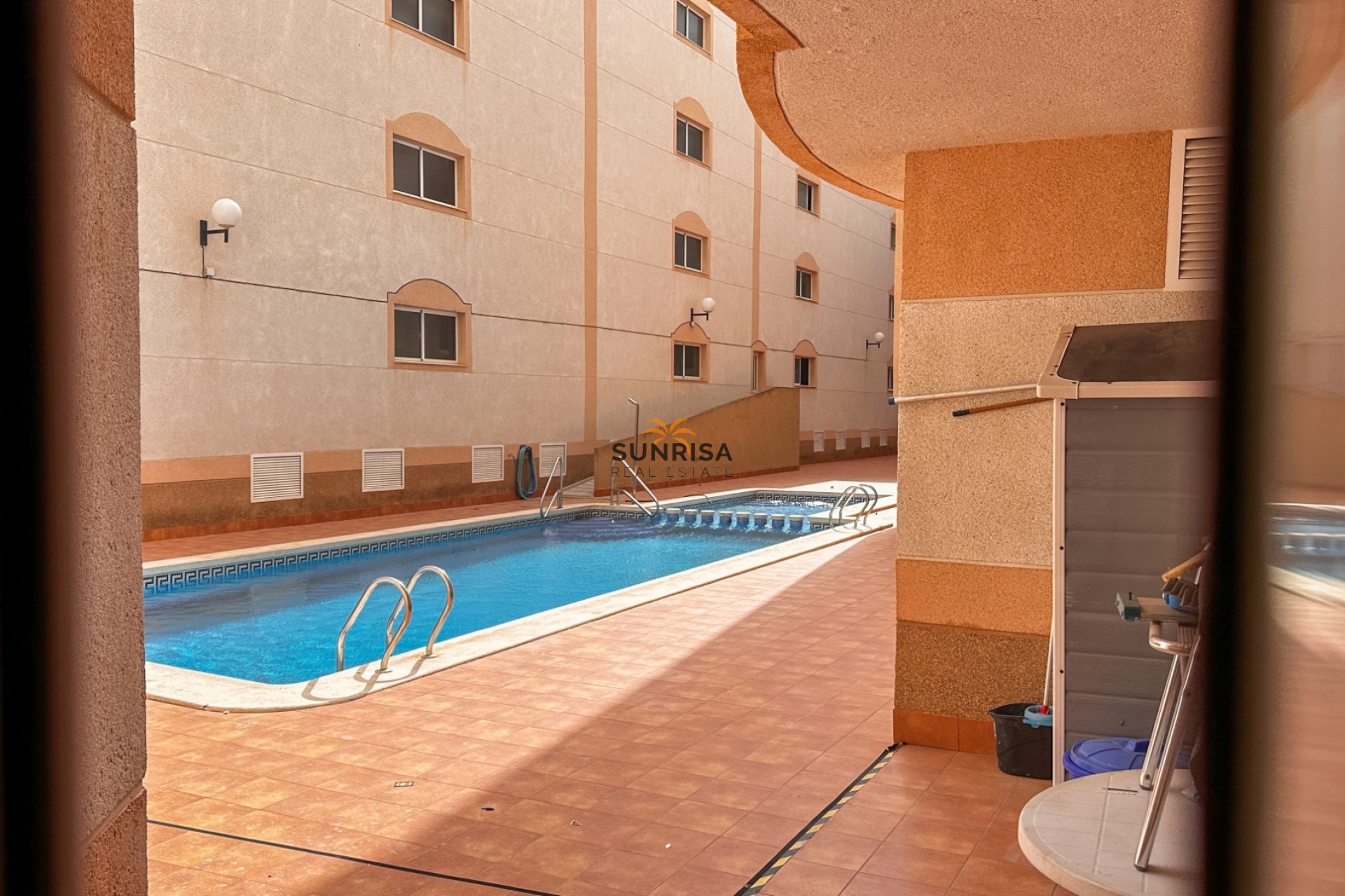 Resale - Apartment - Torrevieja