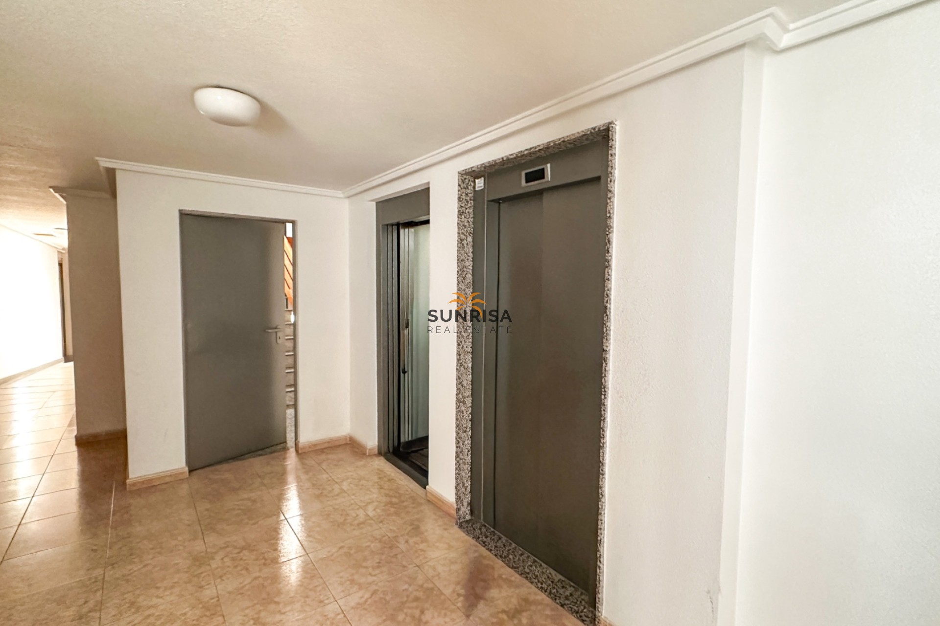 Resale - Apartment - Torrevieja