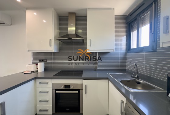Bungalow · Herverkoop - La Zenia · Alicante · Spanje