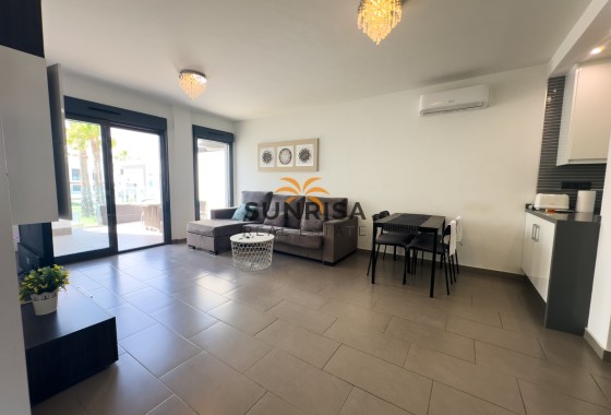 Bungalow · Herverkoop - La Zenia · Alicante · Spanje