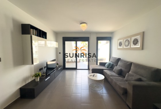 Bungalow · Herverkoop - La Zenia · Alicante · Spanje