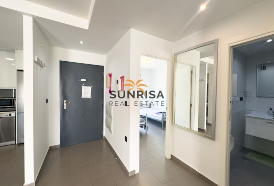 Bungalow · Herverkoop - La Zenia · Alicante · Spanje
