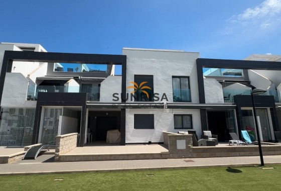 Bungalow · Herverkoop - La Zenia · Alicante · Spanje