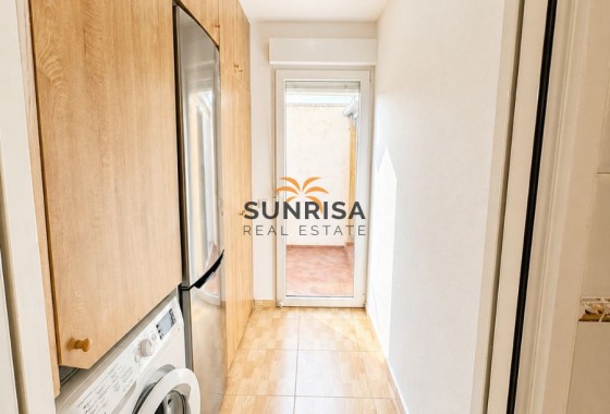 Villa · Revente - Torrevieja · Nueva Torrevieja - Aguas Nuevas · Alicante · Espagne