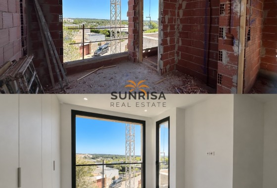 Villa · Herverkoop - Las Colinas Golf & Country Club · Alicante · Spanje
