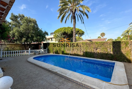 Villa · Reventa - Cabo Roig · Alicante · España