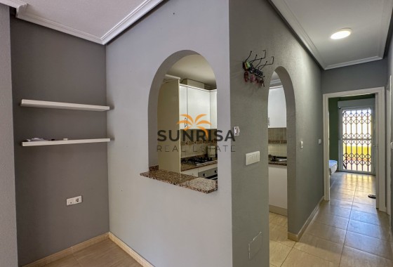 Bungalow · Herverkoop - Daya Nueva · Alicante · Spanje