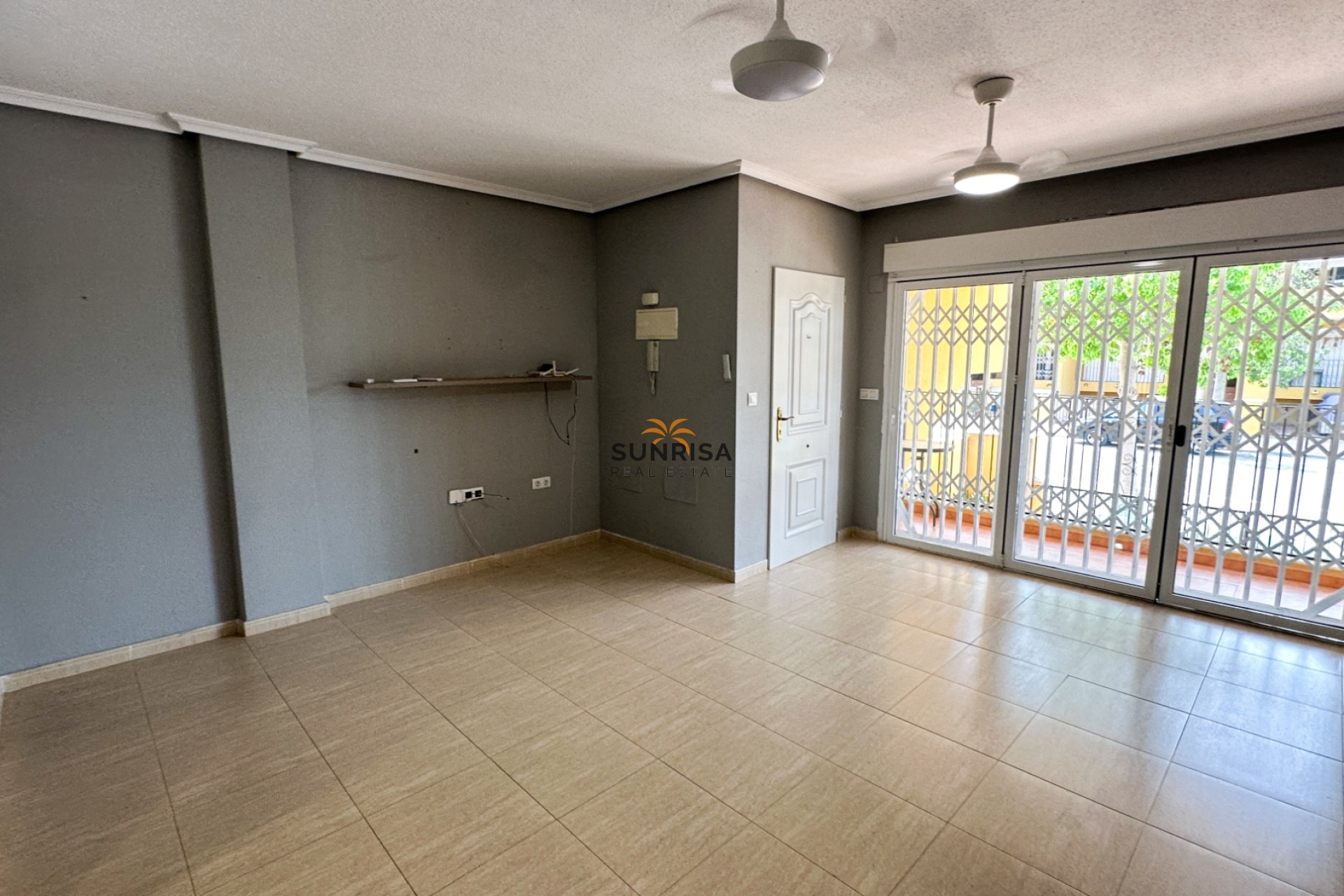 Herverkoop - Bungalow - Daya Nueva