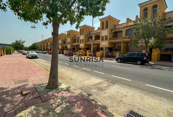 Bungalow · Herverkoop - Daya Nueva · Alicante · Spanje