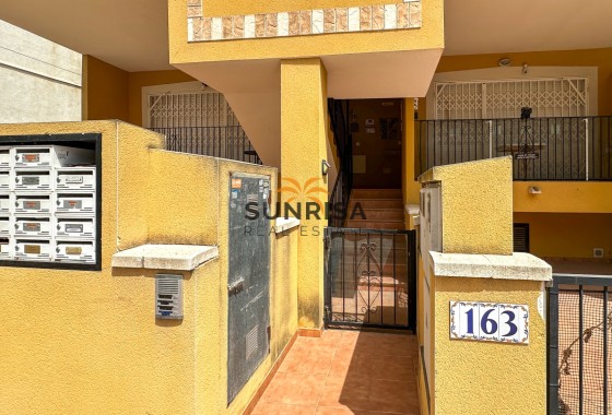 Bungalow · Herverkoop - Daya Nueva · Alicante · Spanje