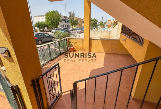 Bungalow · Herverkoop - Daya Nueva · Alicante · Spanje