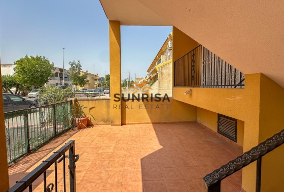 Bungalow · Herverkoop - Daya Nueva · Alicante · Spanje