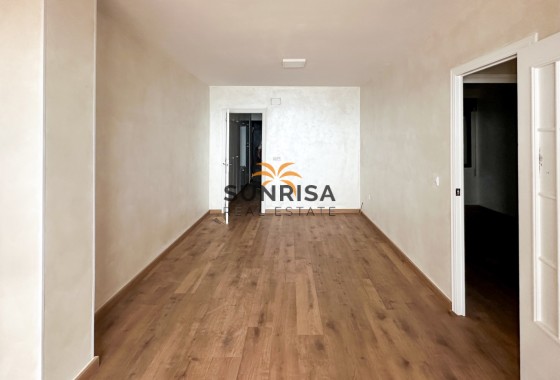 Appartement · Revente - Torrevieja · Playa de los Locos · Alicante · Espagne