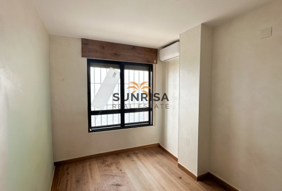 Appartement · Revente - Torrevieja · Playa de los Locos · Alicante · Espagne