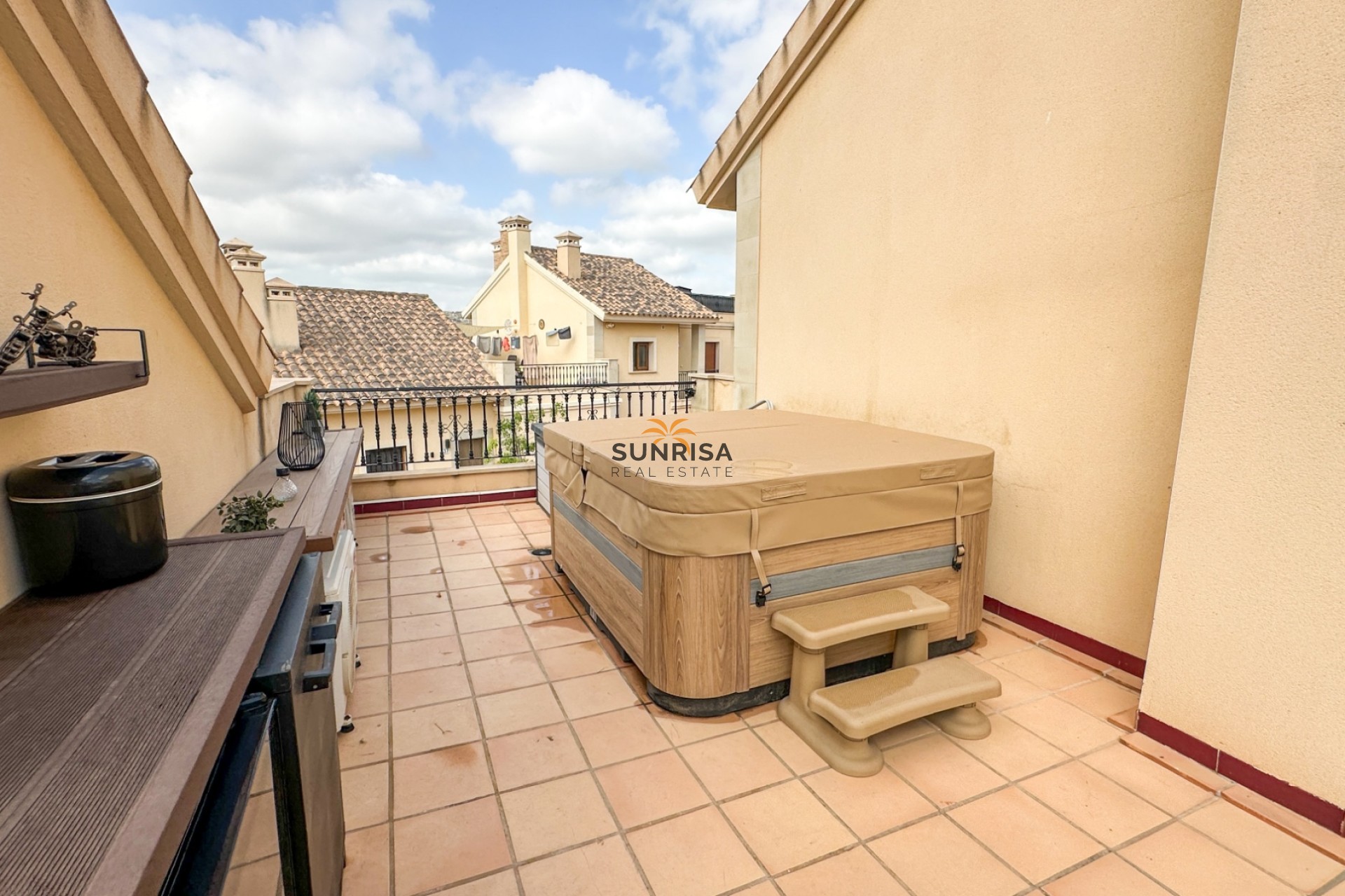 Resale - Townhouse - La Finca Golf