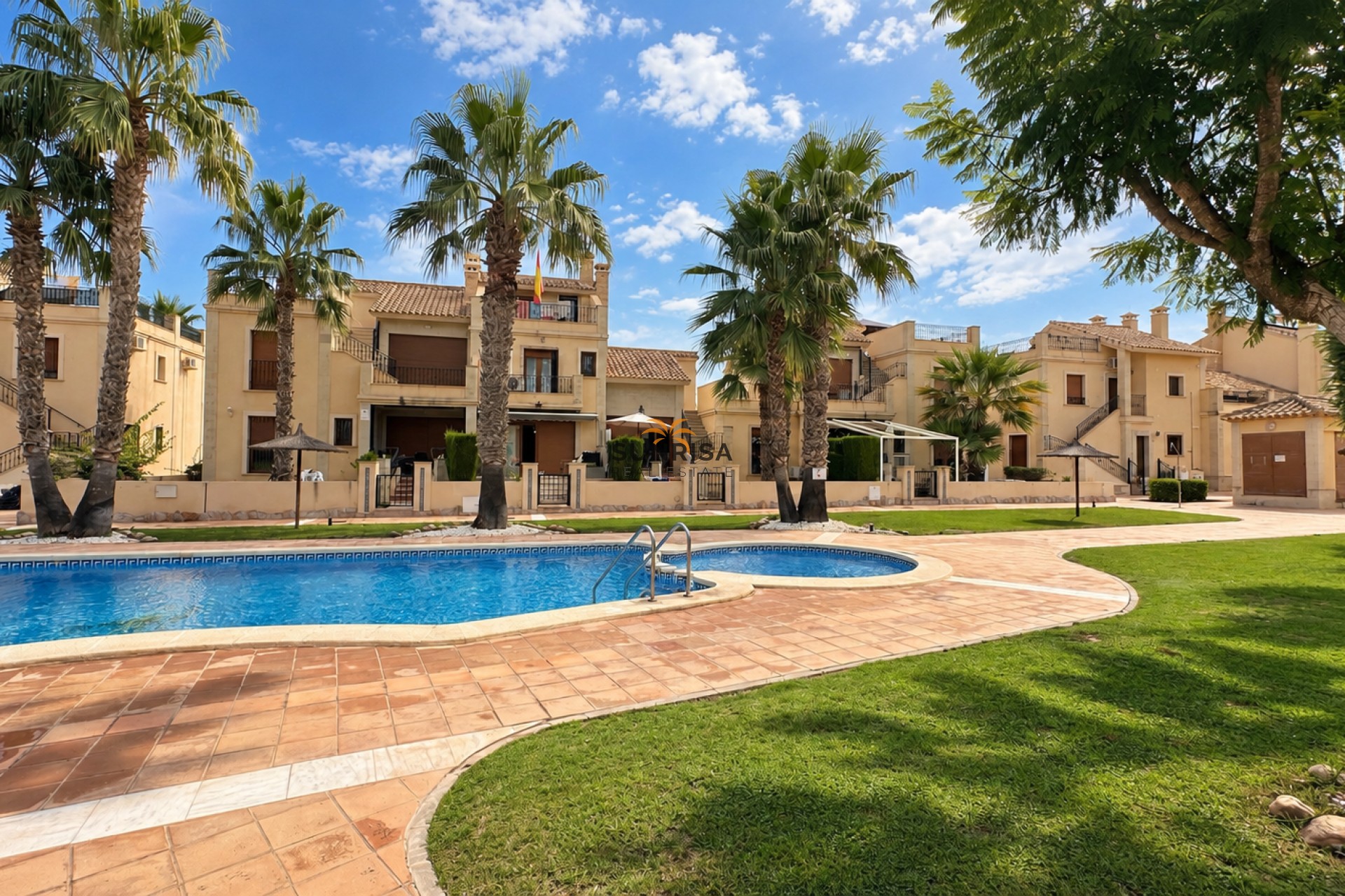 Resale - Townhouse - La Finca Golf