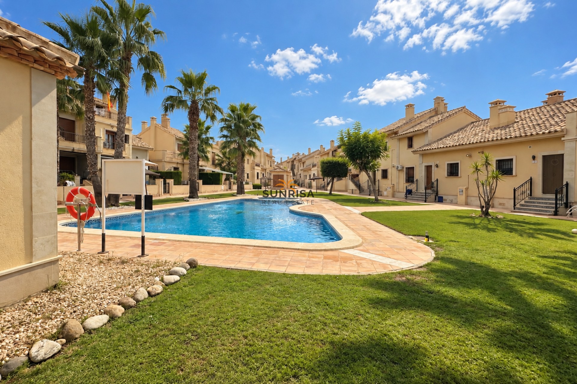 Resale - Townhouse - La Finca Golf