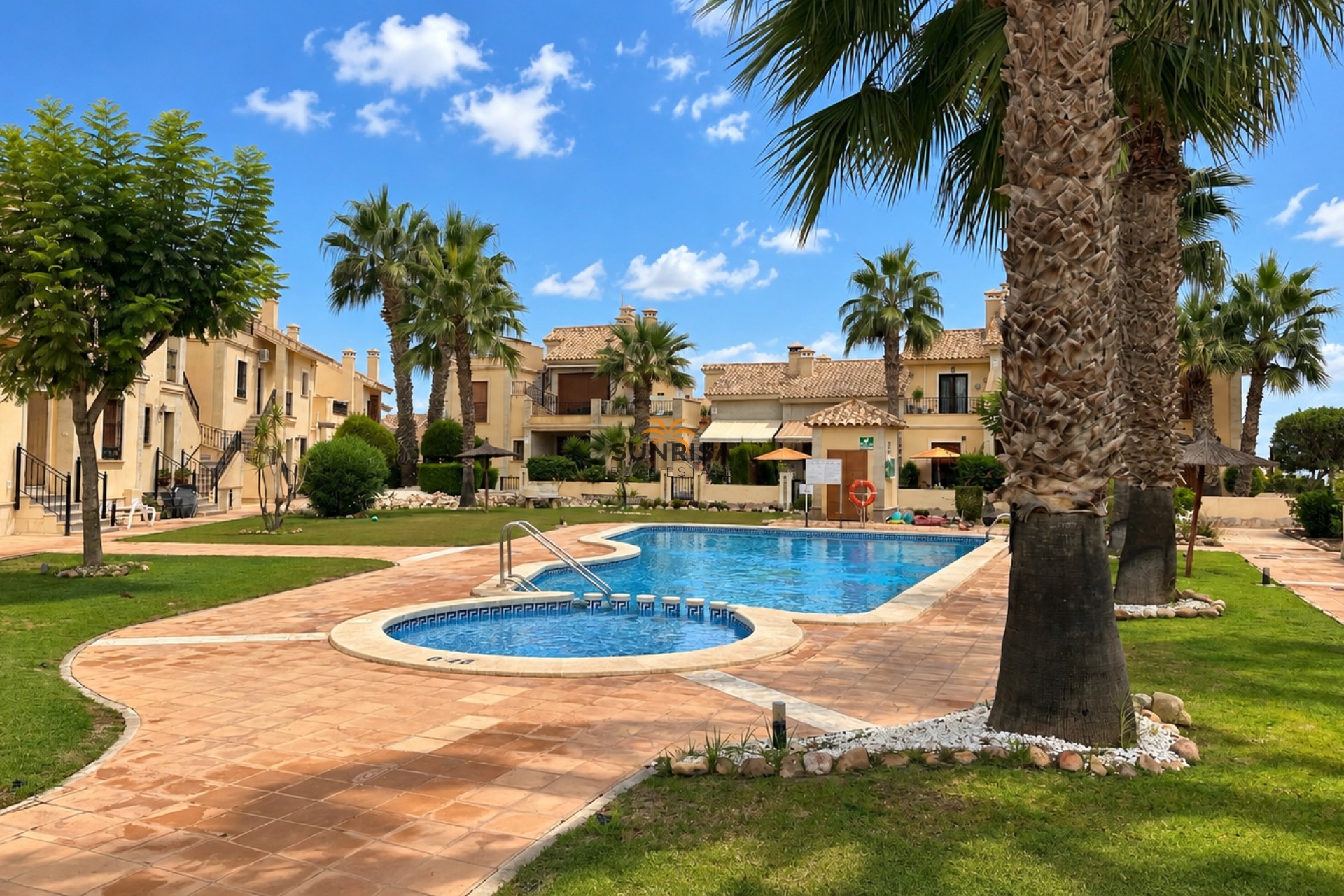 Resale - Townhouse - La Finca Golf