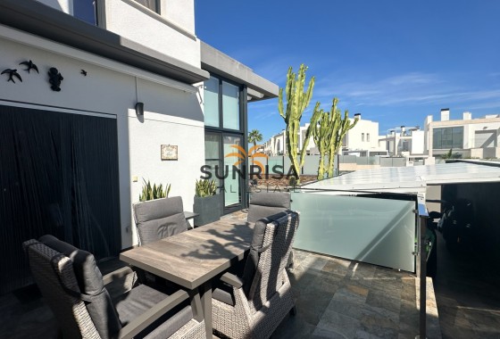 Villa · Herverkoop - Orihuela Costa · Lomas de Cabo Roig · Alicante · Spanje