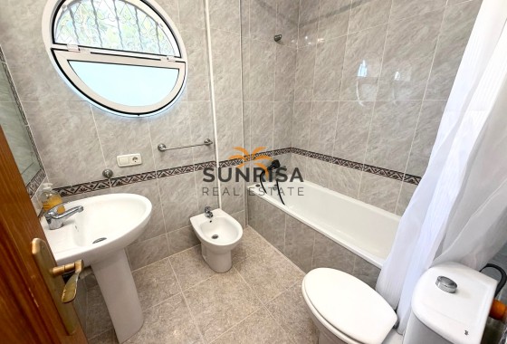 Villa · Revente - Orihuela Costa · Villamartín - Las Filipinas · Alicante · Espagne