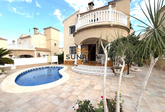 Villa · Revente - Orihuela Costa · Villamartín - Las Filipinas · Alicante · Espagne