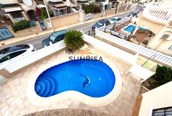 Villa · Revente - Orihuela Costa · Villamartín - Las Filipinas · Alicante · Espagne