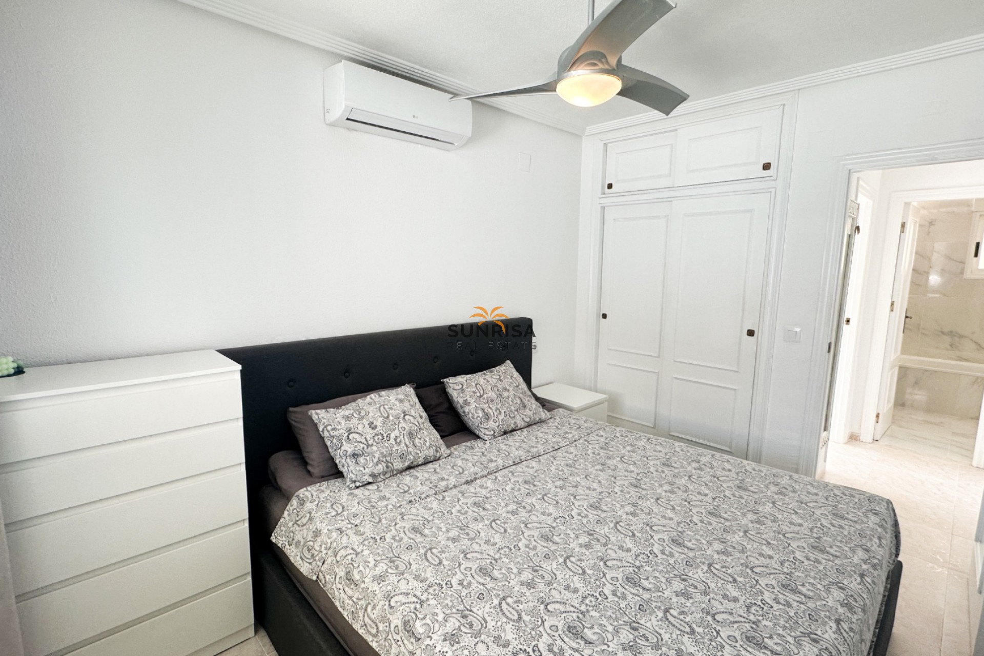 Resale - Townhouse - Los Altos