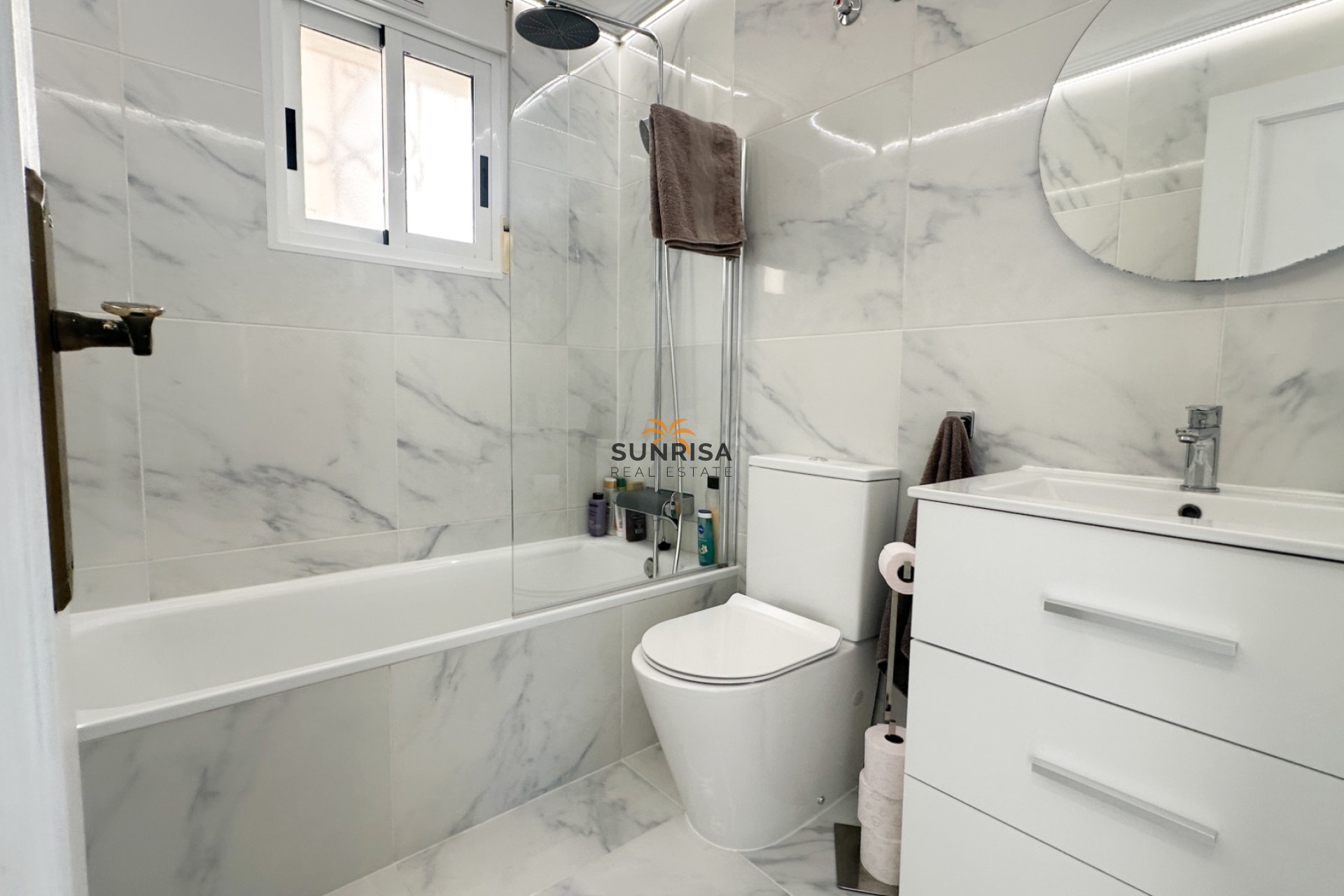 Resale - Townhouse - Los Altos