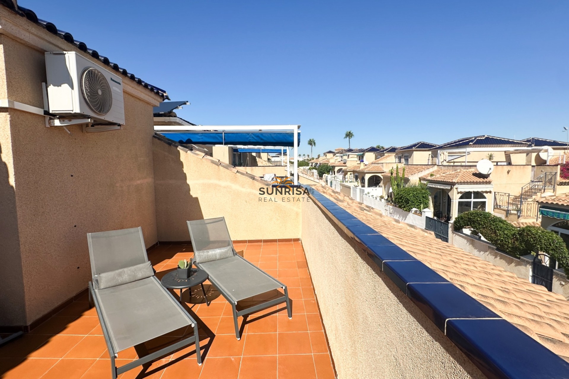 Resale - Townhouse - Los Altos