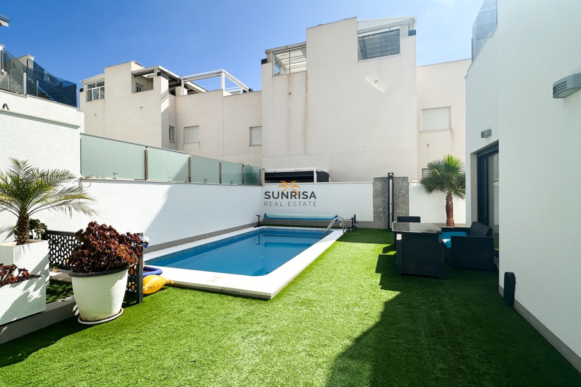 Herverkoop - Villa - Torrevieja