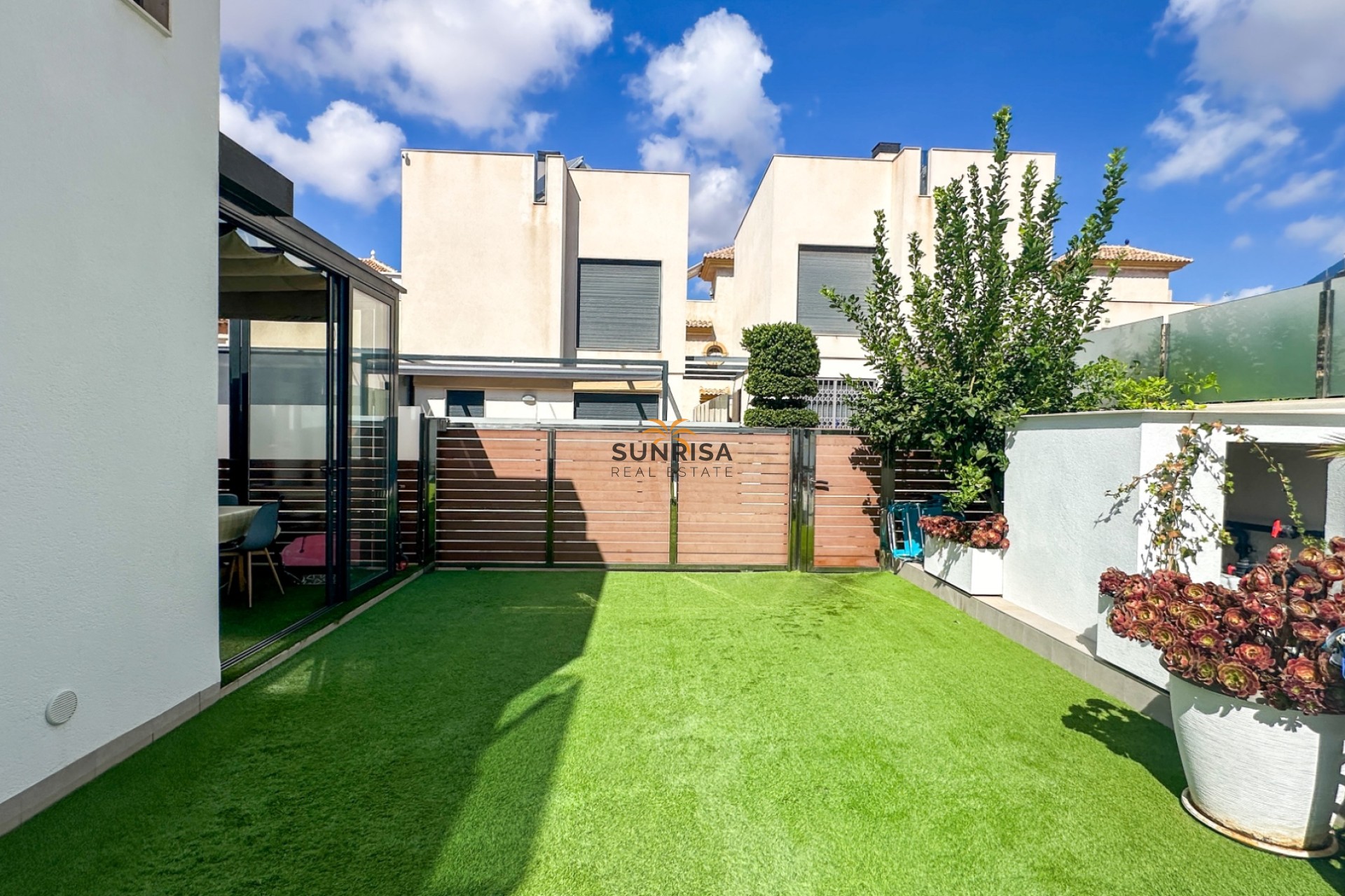 Herverkoop - Villa - Torrevieja