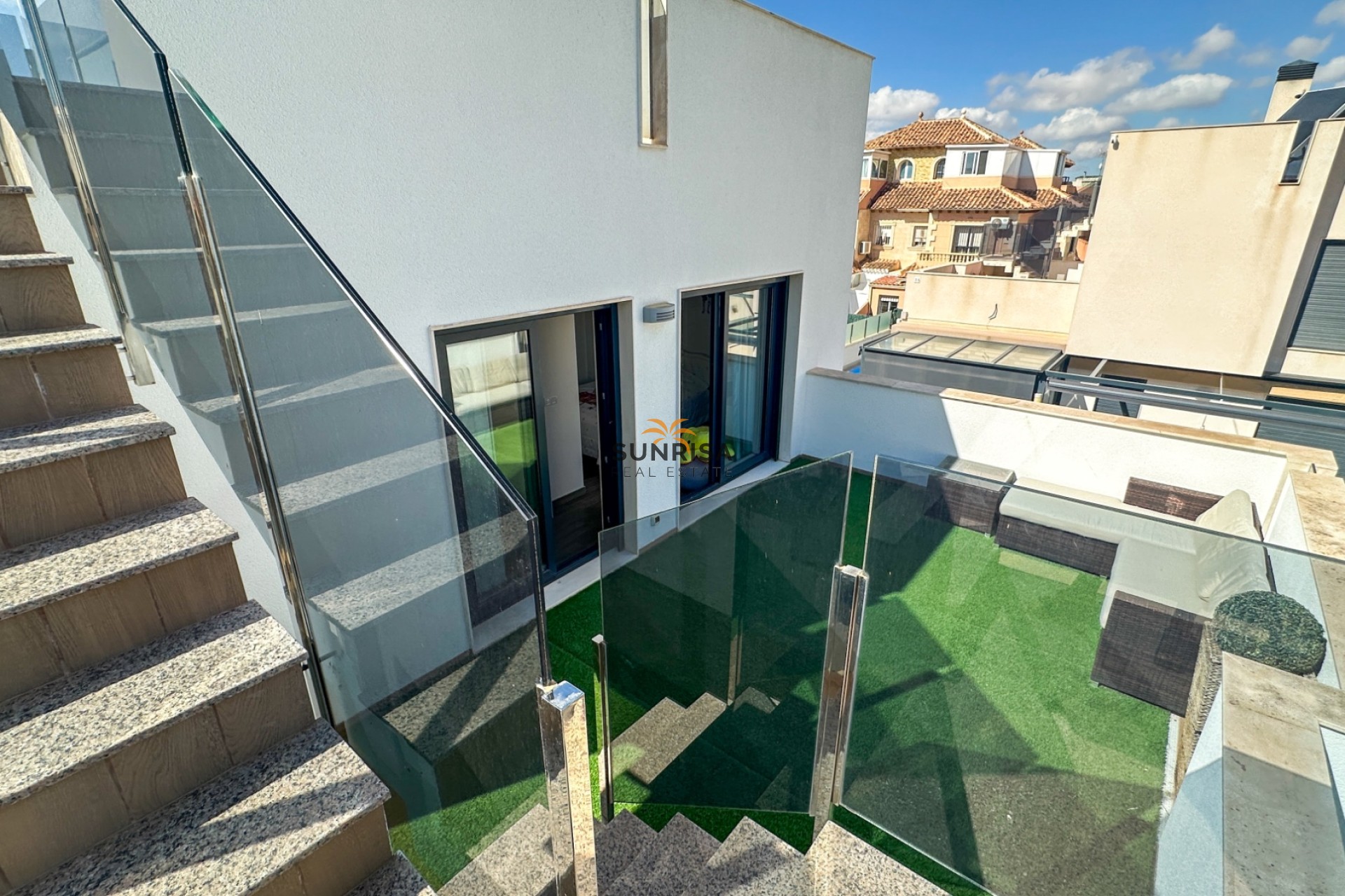 Herverkoop - Villa - Torrevieja