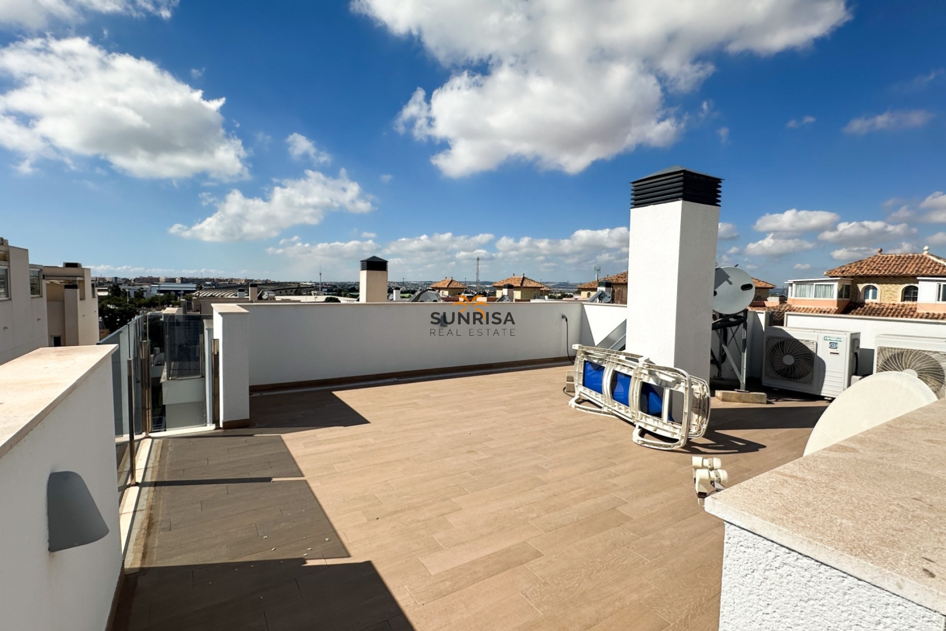 Herverkoop - Villa - Torrevieja