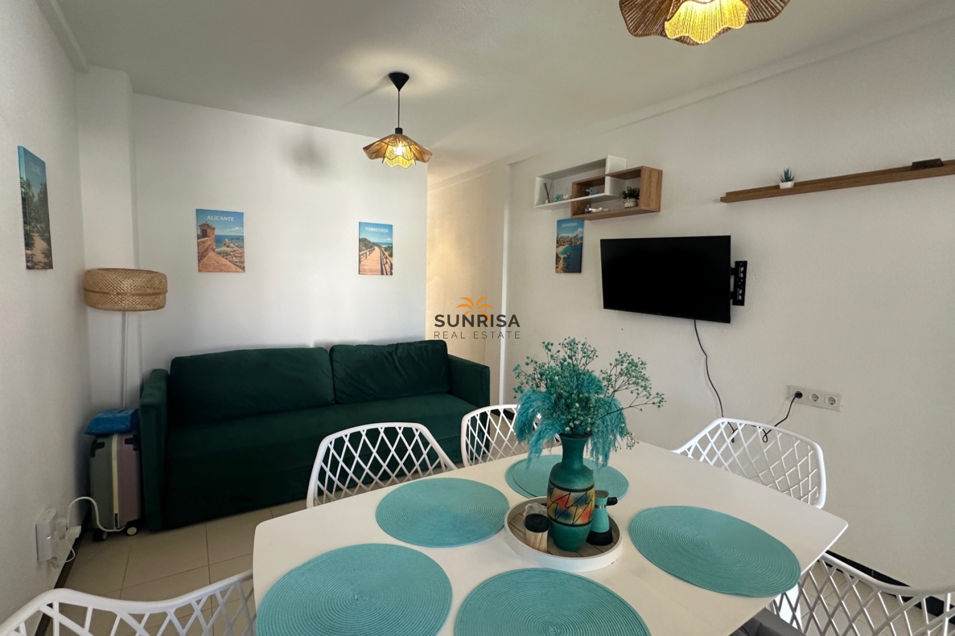 Resale - Townhouse - La Mata