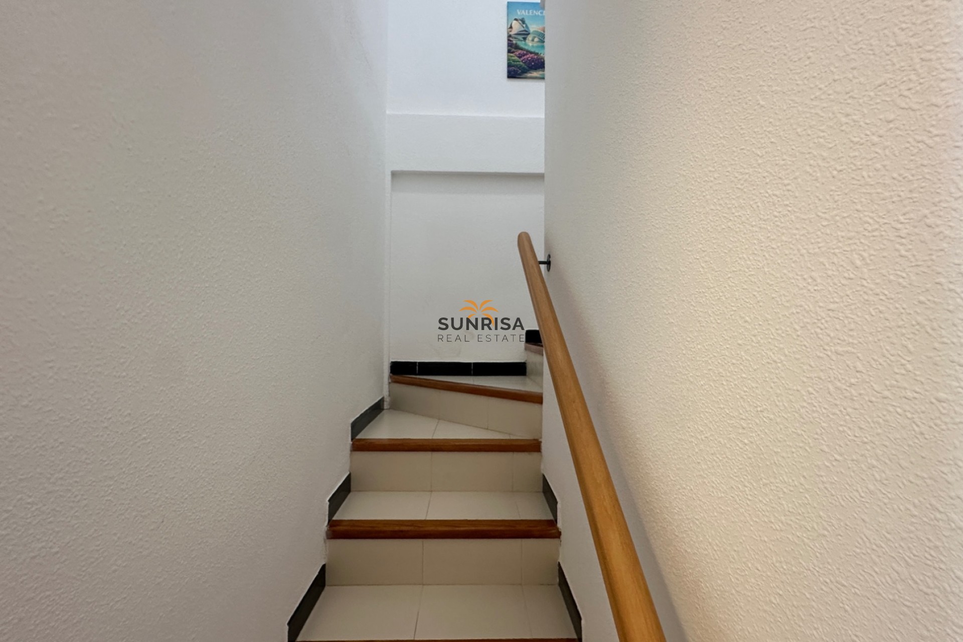 Resale - Townhouse - La Mata