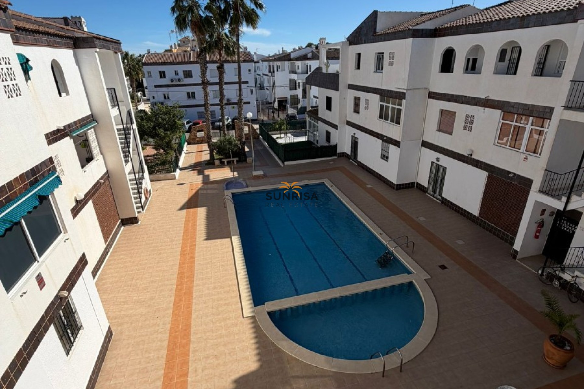 Resale - Apartment - Orihuela Costa